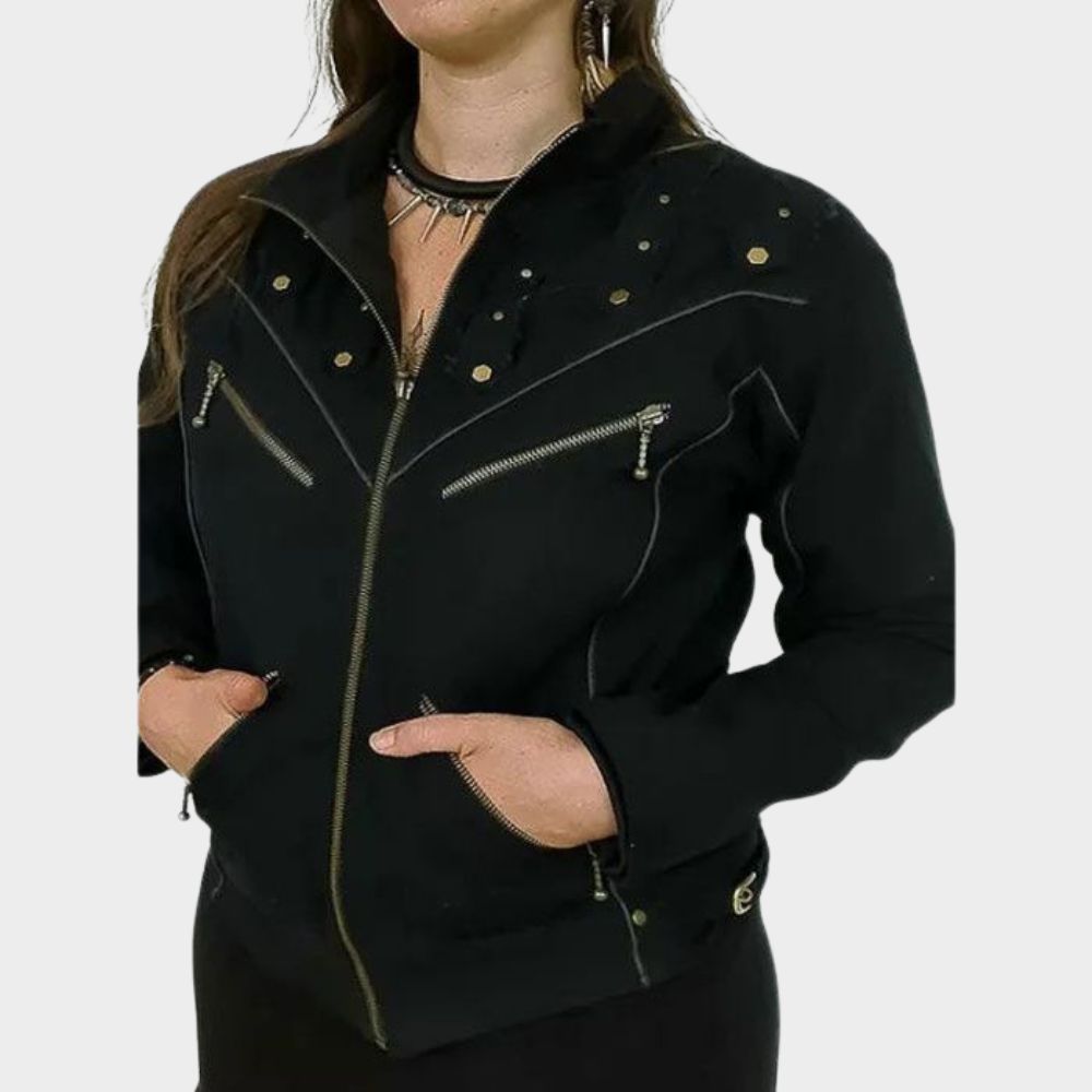 women wearing gothic jacket zipper at gothic clothings.